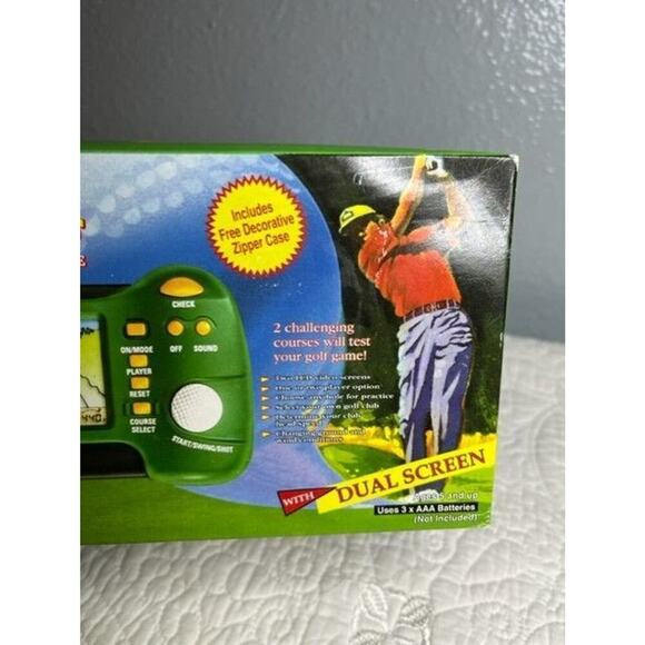 Pro Golf Electronic LCD Video Game Dual Screen MGA-810B Uses AAA Batteries - Picture 3 of 7